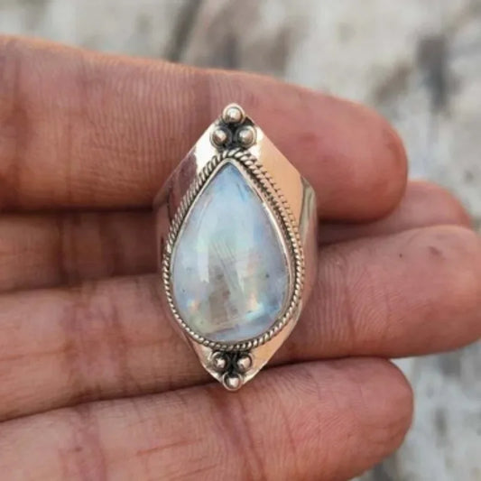 Vintage Ethnic Opal Ring – Antique Silver Moonstone-Inspired Jewelry for Women